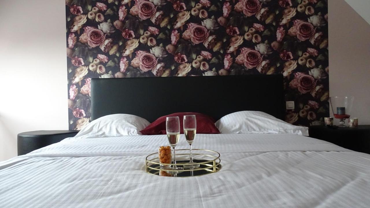 Cote Grange Hotel Турне Екстериор снимка