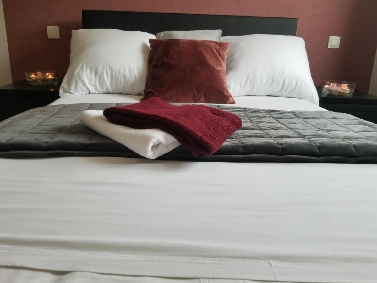 Cote Grange Hotel Турне Екстериор снимка