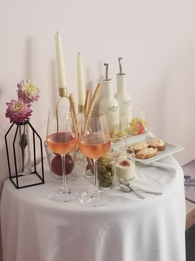 Cote Grange Hotel Турне Екстериор снимка