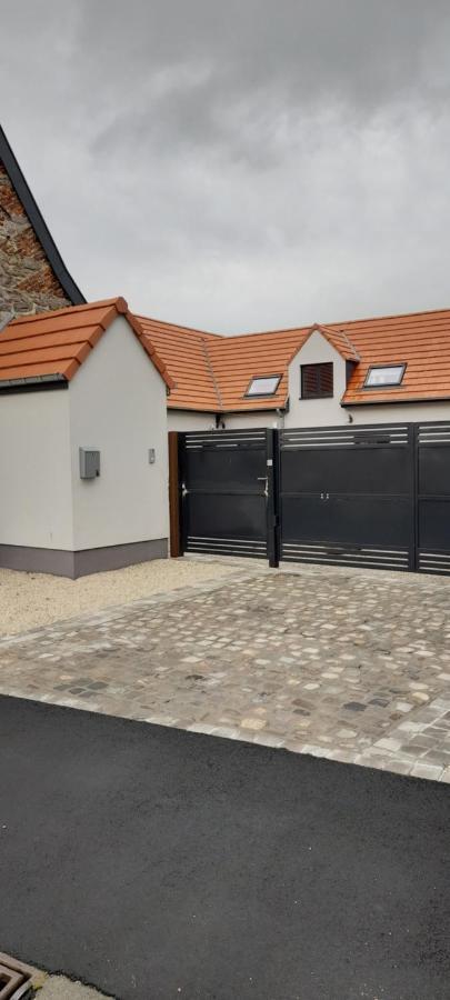 Cote Grange Hotel Турне Екстериор снимка