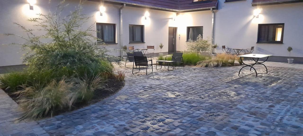 Cote Grange Hotel Турне Екстериор снимка