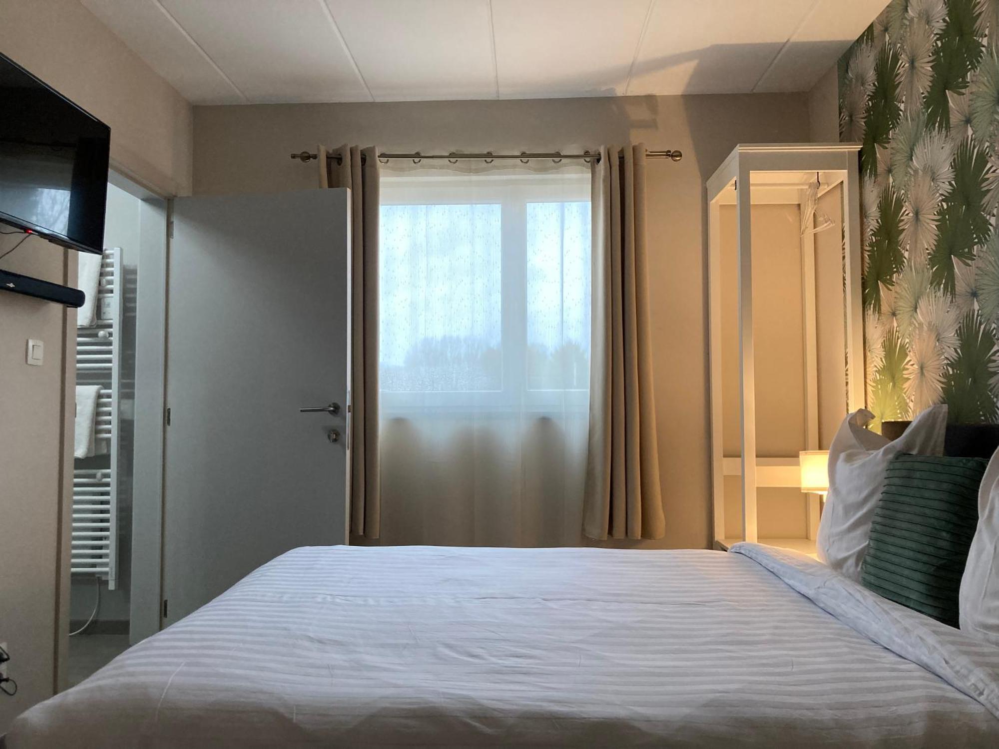 Cote Grange Hotel Турне Екстериор снимка