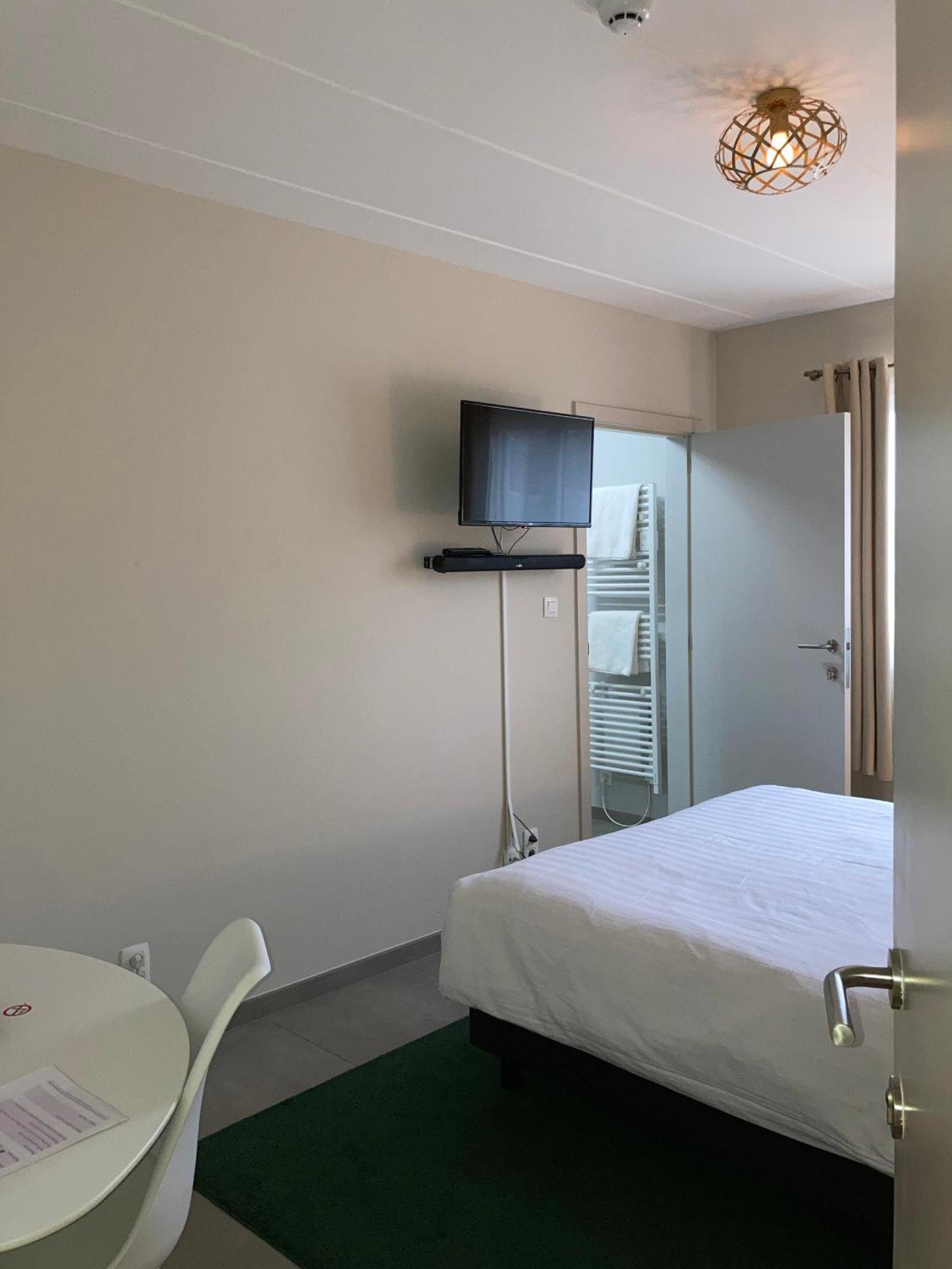 Cote Grange Hotel Турне Екстериор снимка