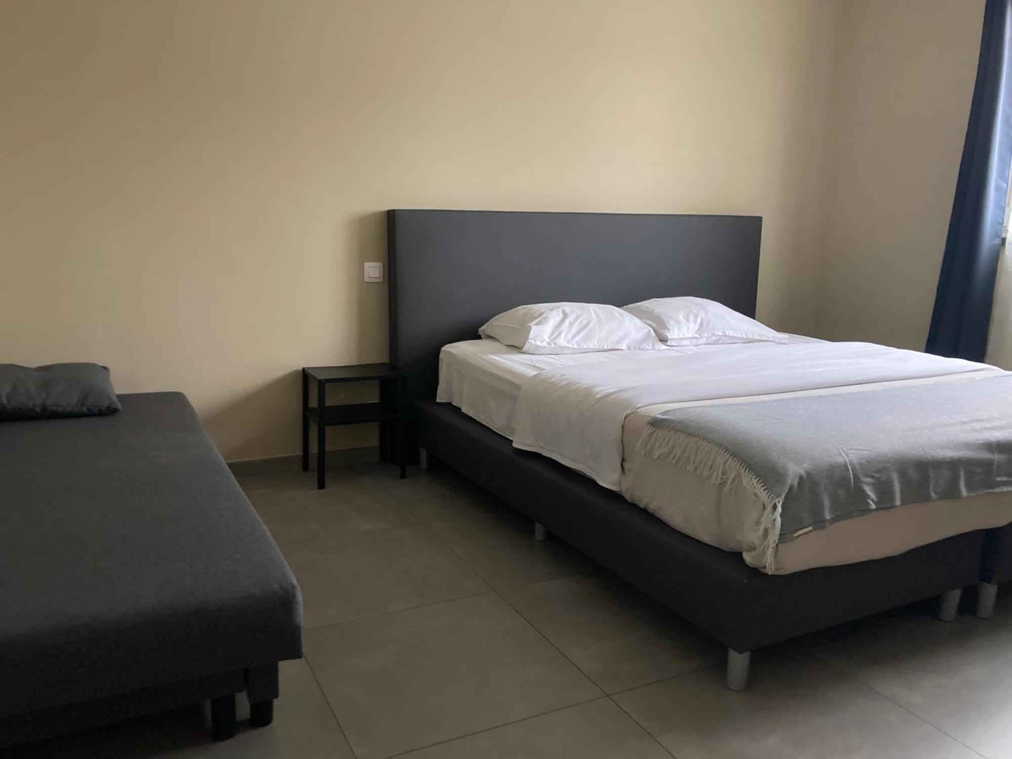 Cote Grange Hotel Турне Екстериор снимка
